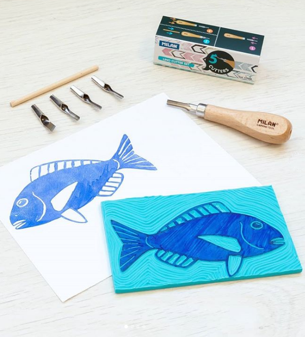 Set van 5 linomesjes & 1 houten houder